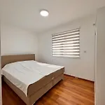 Markeeto Villa Ilijas