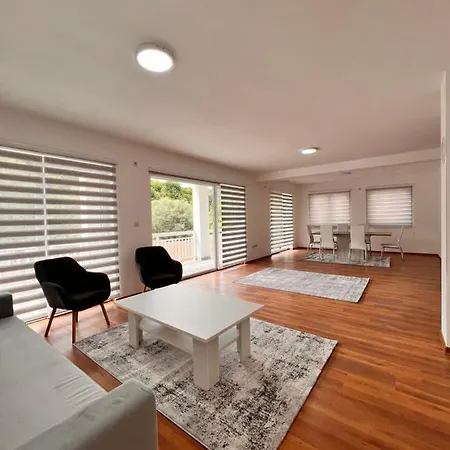 Villa Markeeto Ilijas